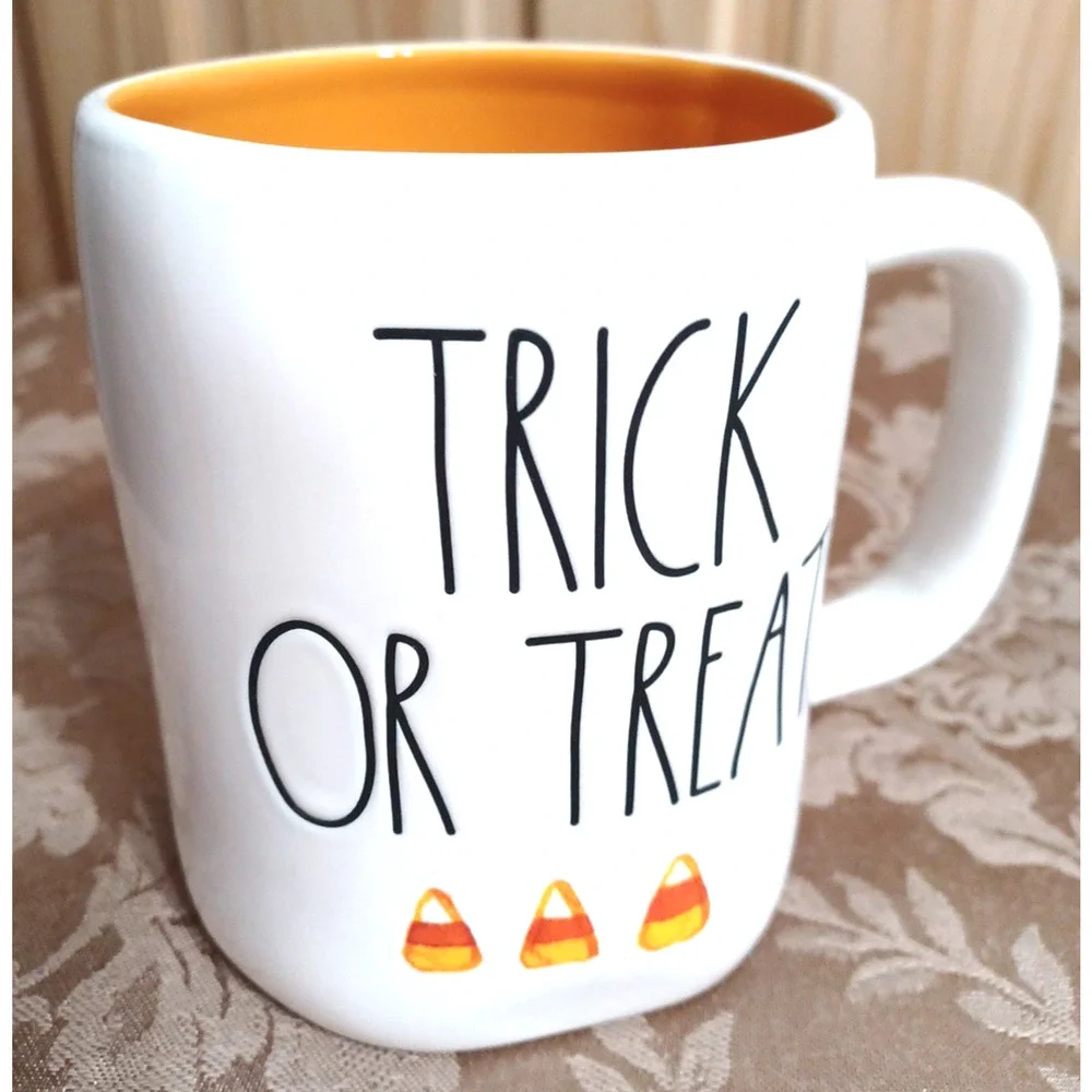 Rae Dunn Trick Or Treat Halloween Huge 18 oz Mug*READ